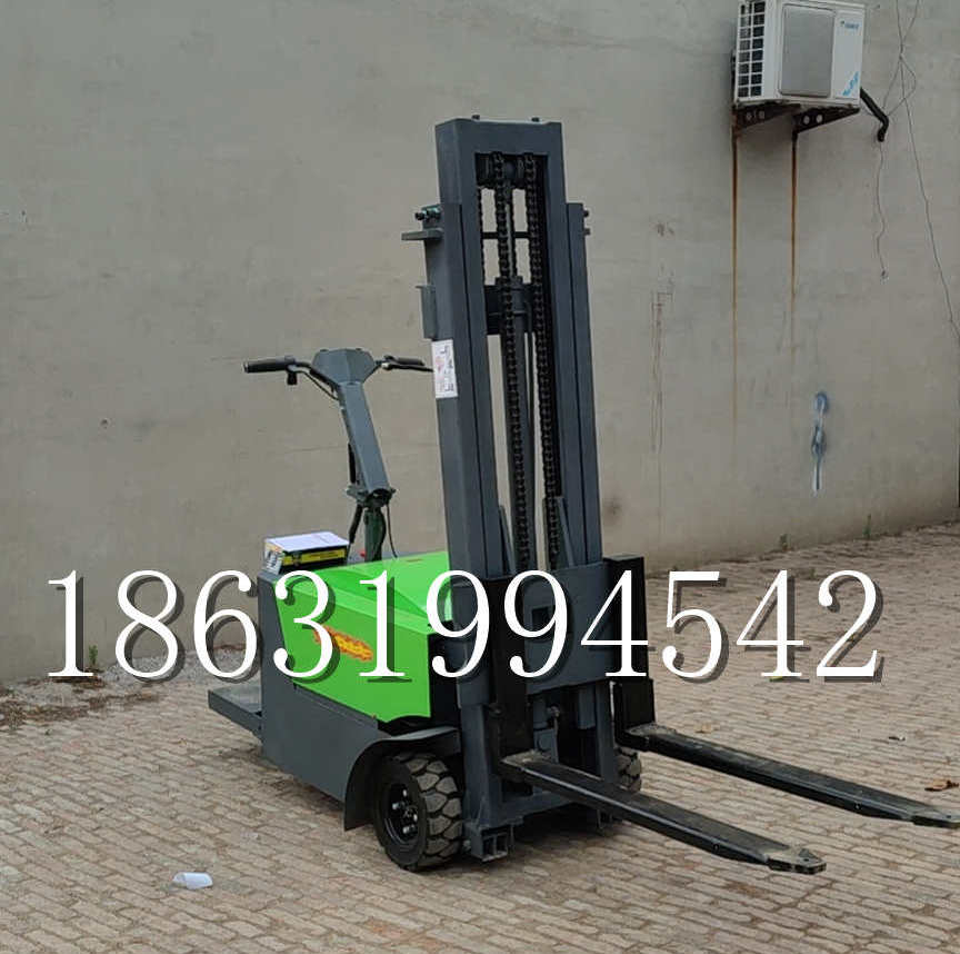 长春市优程全电动叉车插腿式堆高车液压装卸车1.5吨升高小型站驾式铲车